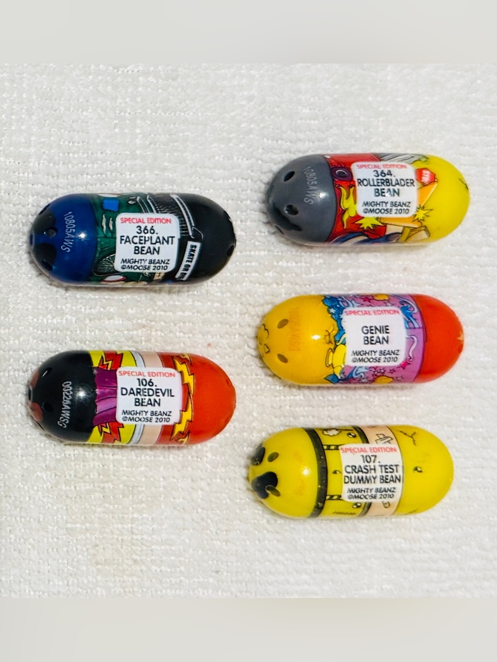 Mighty Beanz 2010 Special Edition Lot of 5 - #106 #107 #364 #366 Genie Bean - Picture 2 of 2